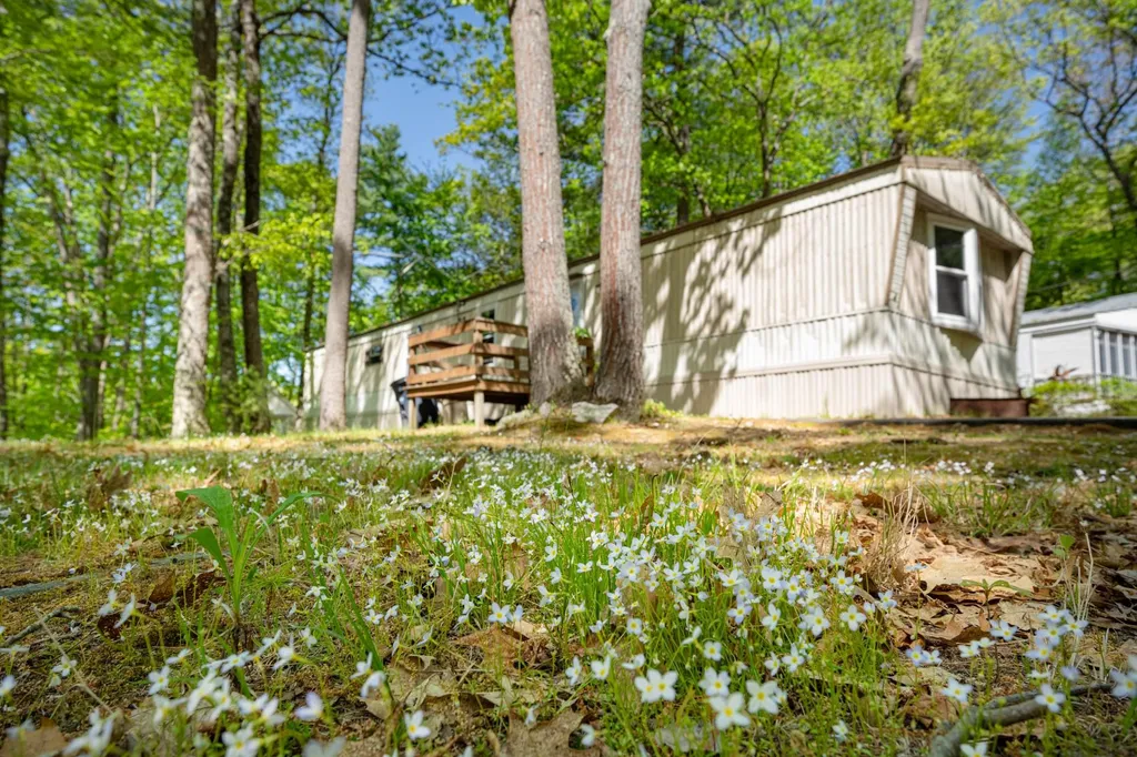 4 Merissa Drive Allenstown NH 03275