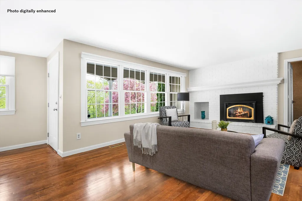 104 Lakeview Drive Weare NH 03281