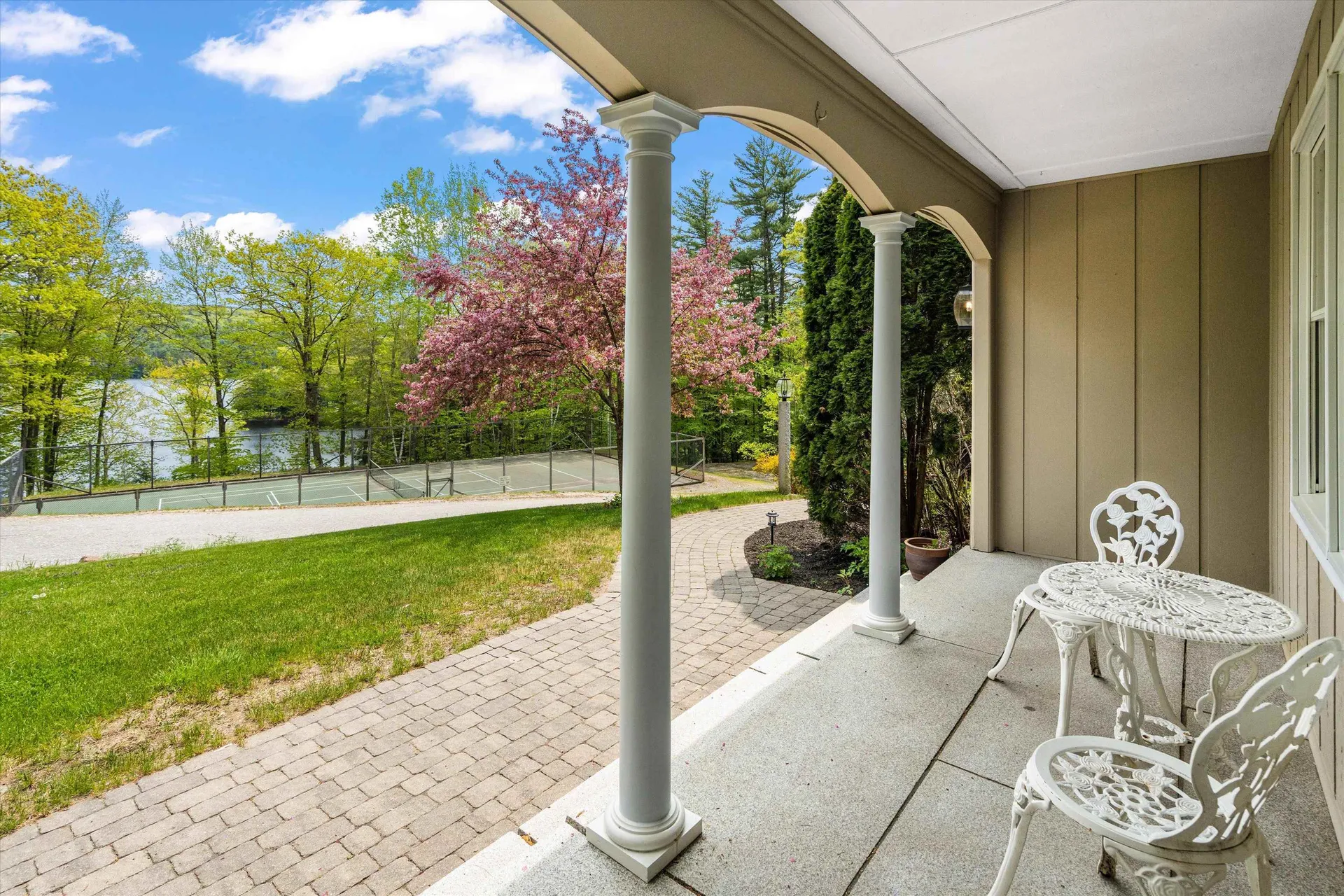 104 Lakeview Drive Weare NH 03281