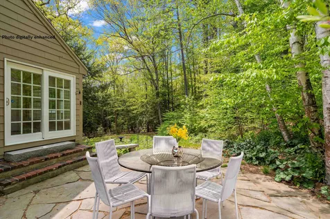 104 Lakeview Drive Weare NH 03281