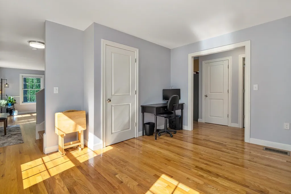 19 Skyview Drive Greenland NH 03840