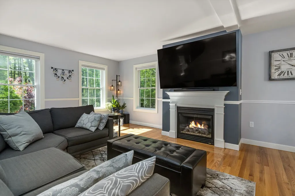 19 Skyview Drive Greenland NH 03840
