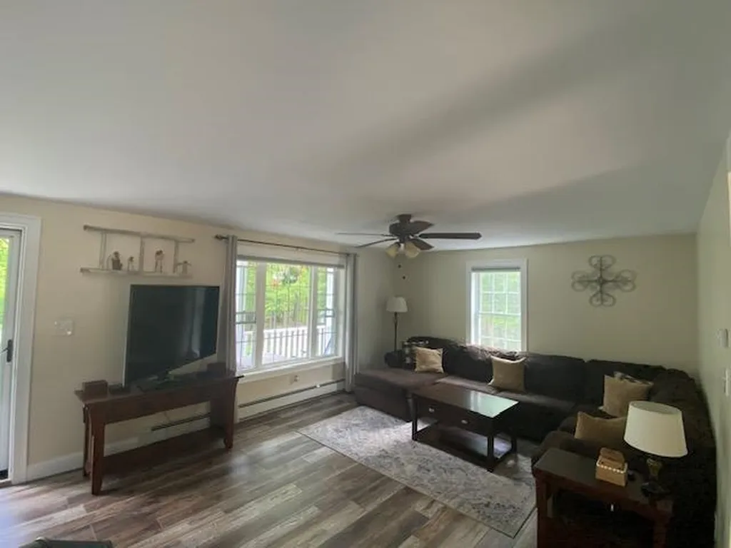 348 Pembroke Hill Road Pembroke NH 03275