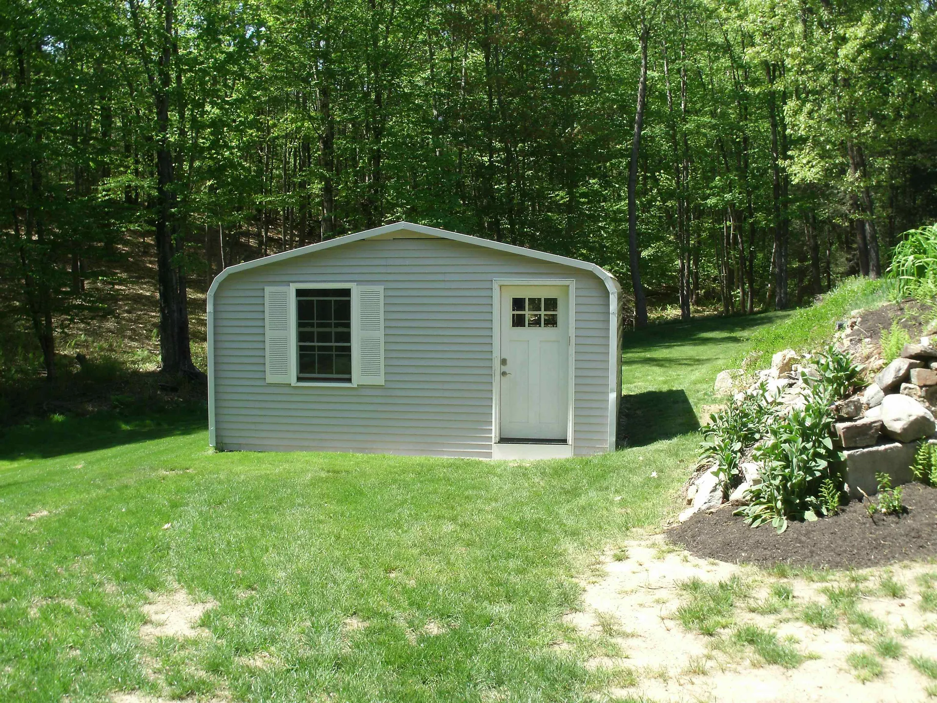 348 Pembroke Hill Road Pembroke NH 03275
