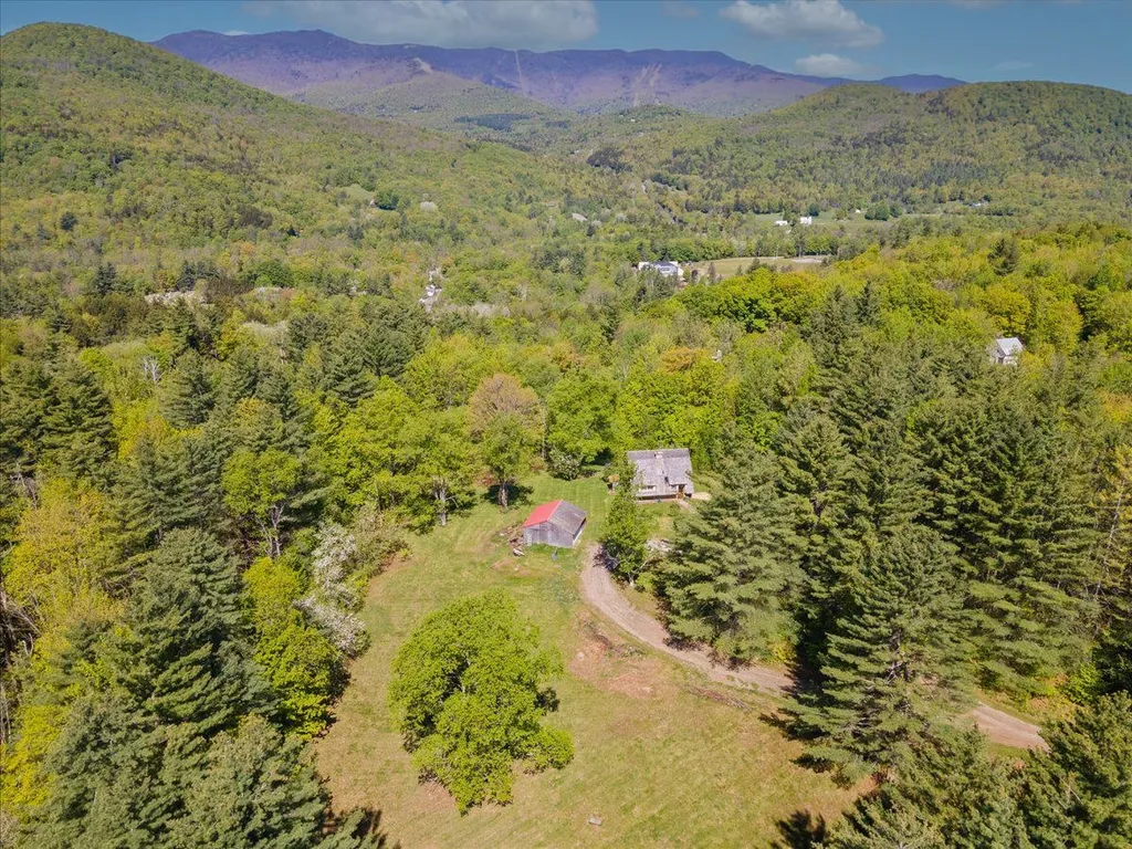290 Dump Road Warren VT 05674