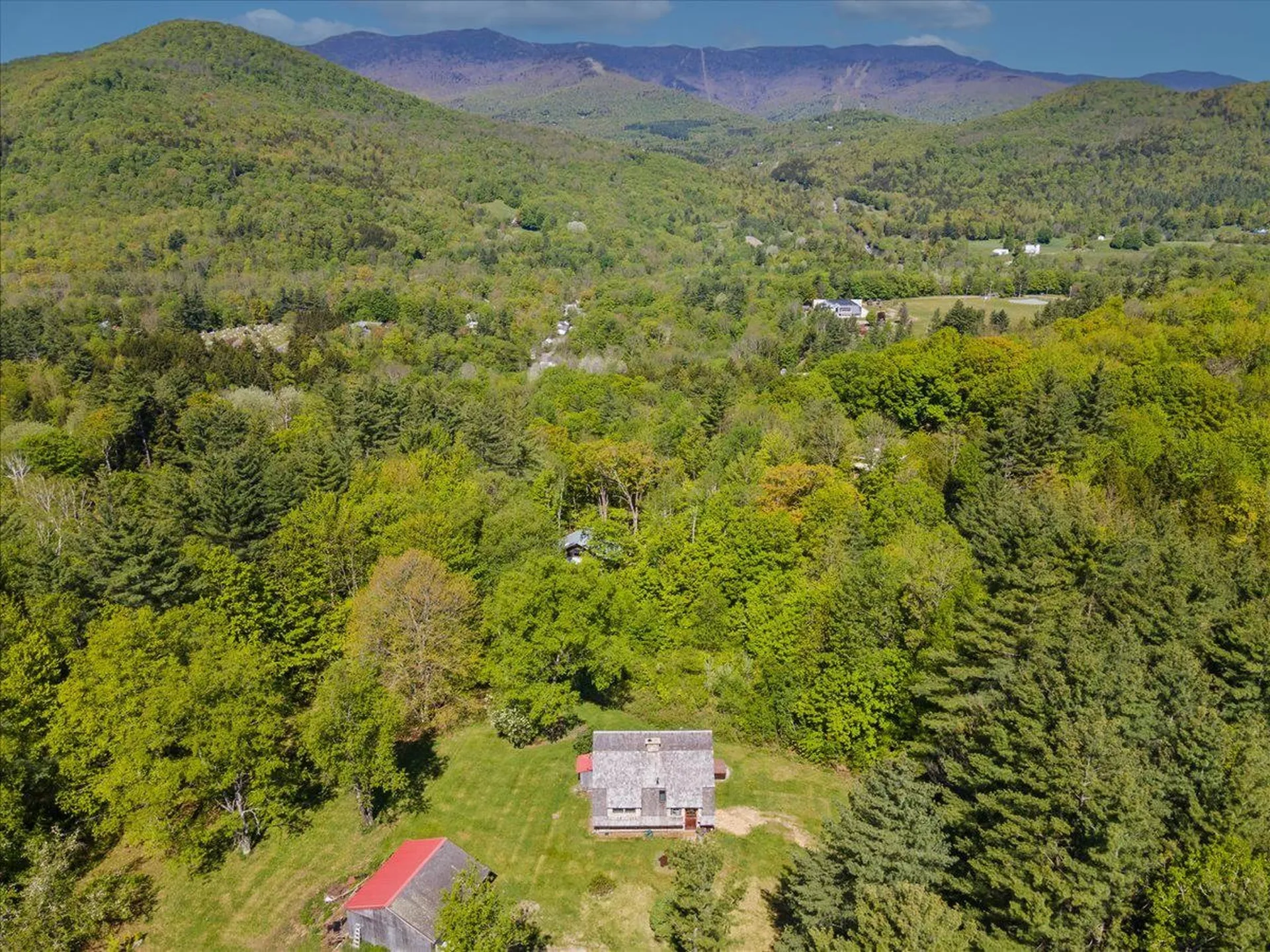 290 Dump Road Warren VT 05674