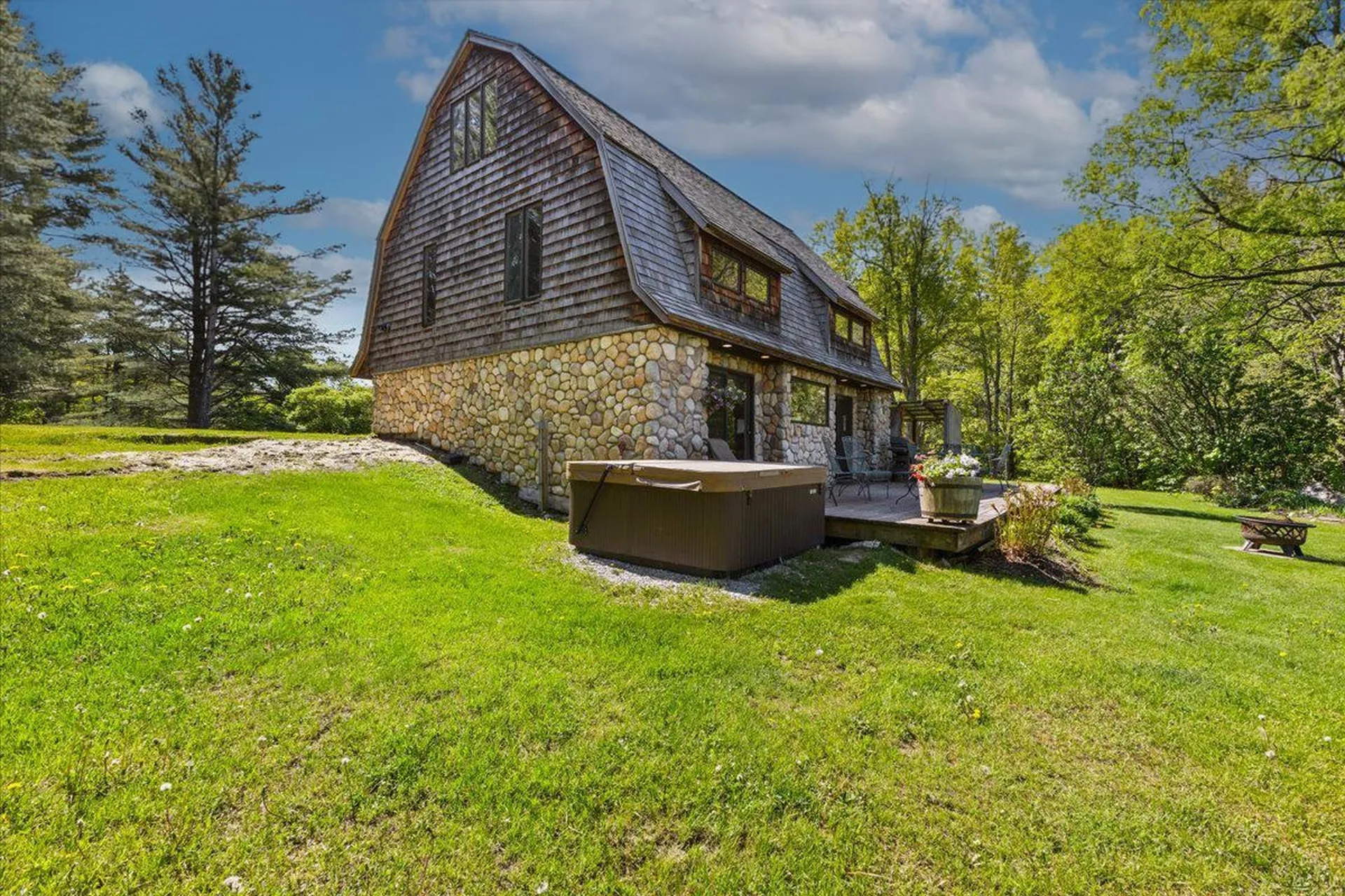 290 Dump Road Warren VT 05674