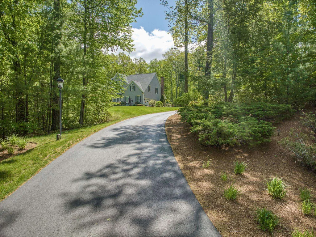 70 Barrington Drive Bedford NH 03110