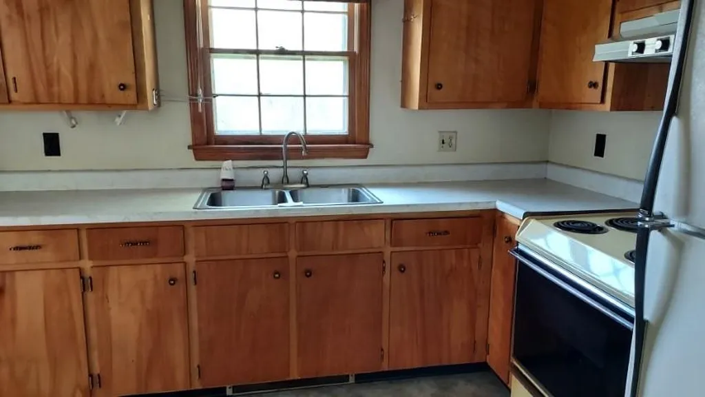 100 Barton Whitney Road Newport NH 03773