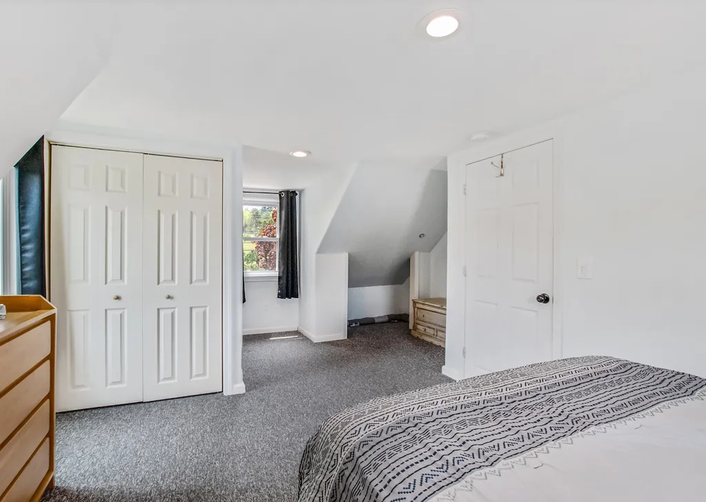 99 Maple Avenue Claremont NH 03743