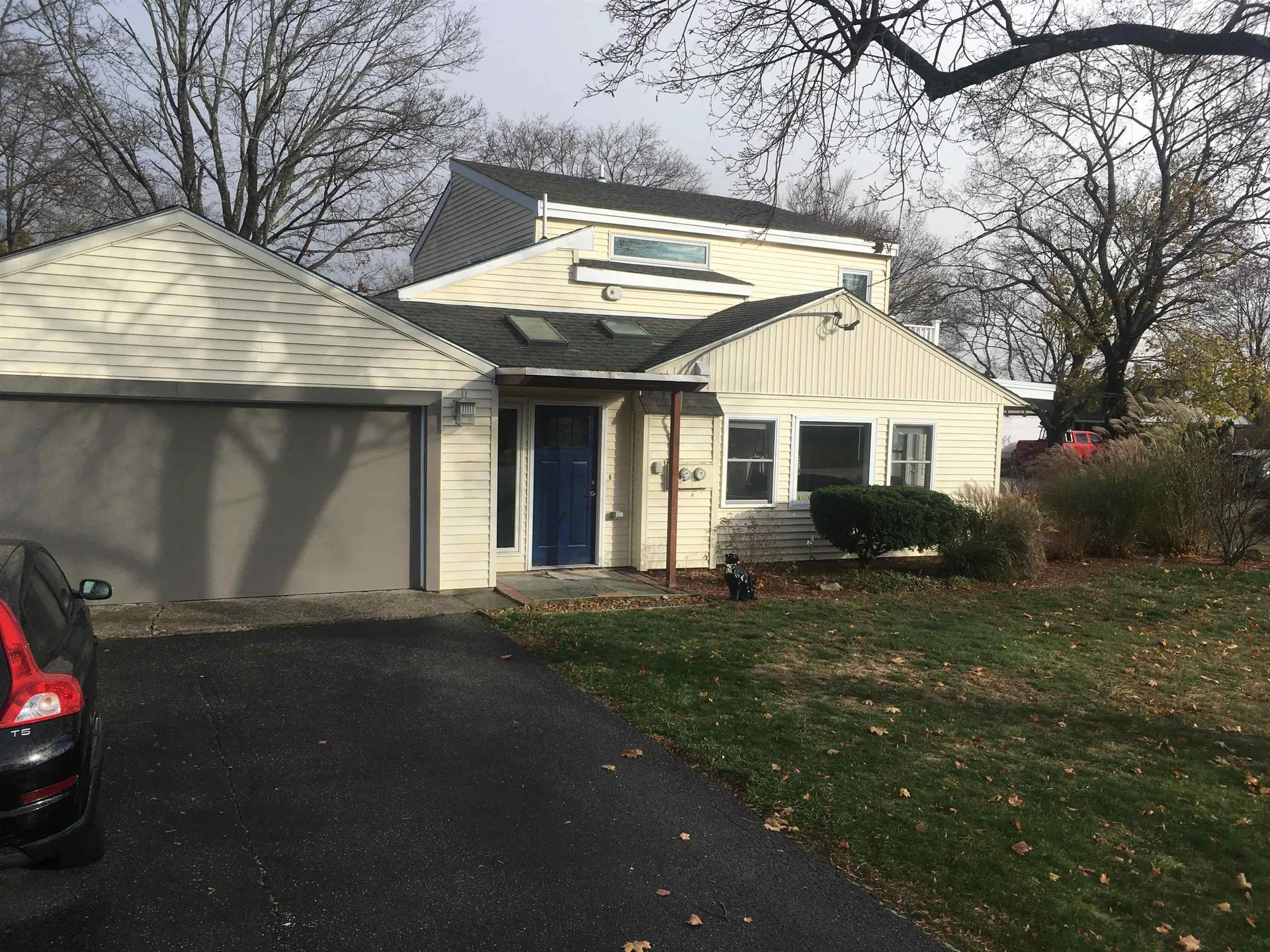 12 Cornell Road Nashua NH 03064