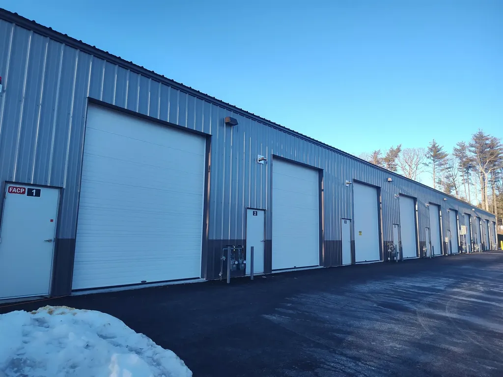 22 Dartmouth Drive Auburn NH 03032