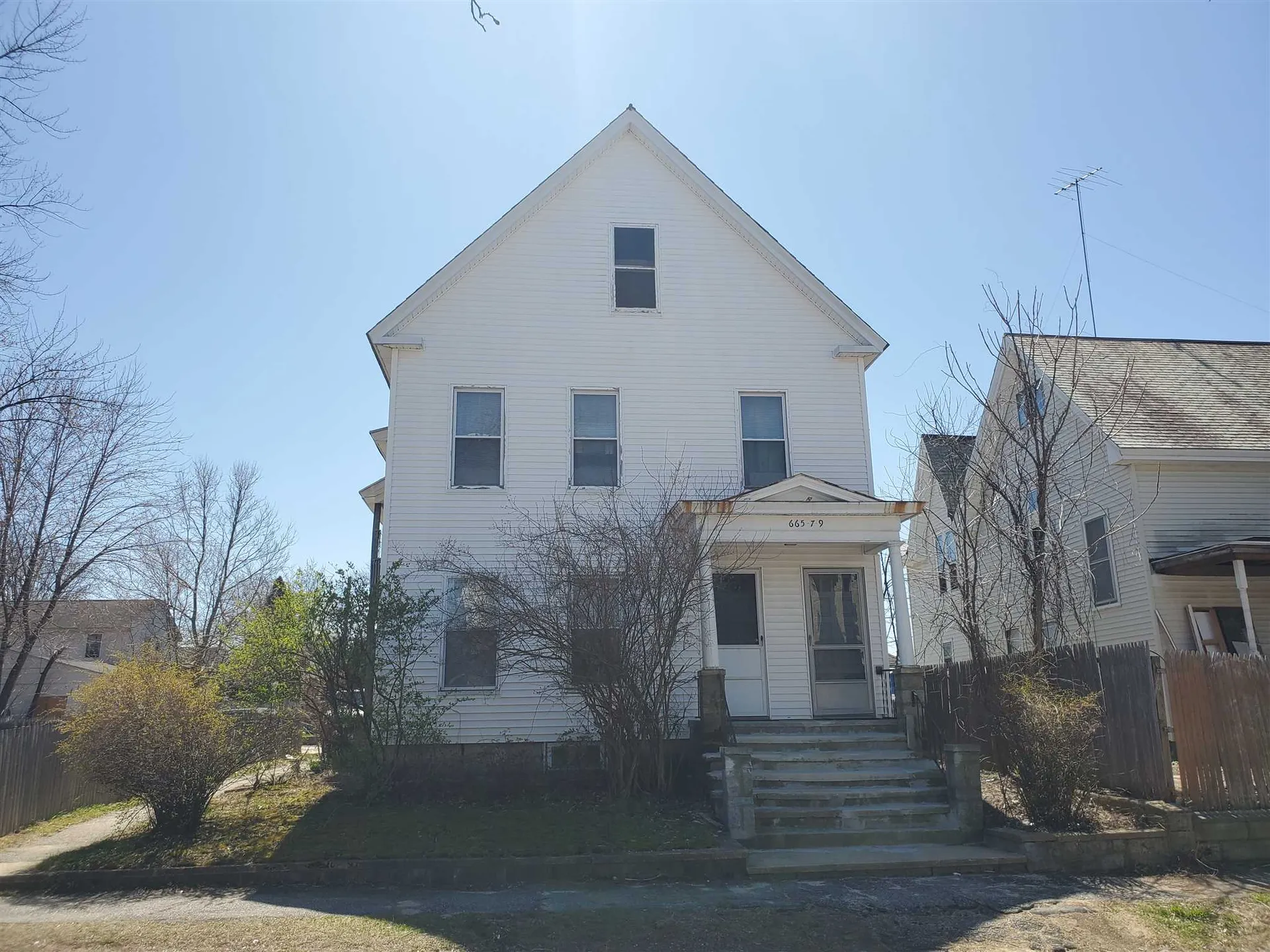 669 Summer Street Manchester NH 03103