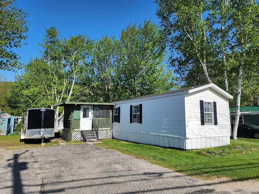 5004 Main Street, Gorham NH Real Estate Listing MLS 4953918 Teamner