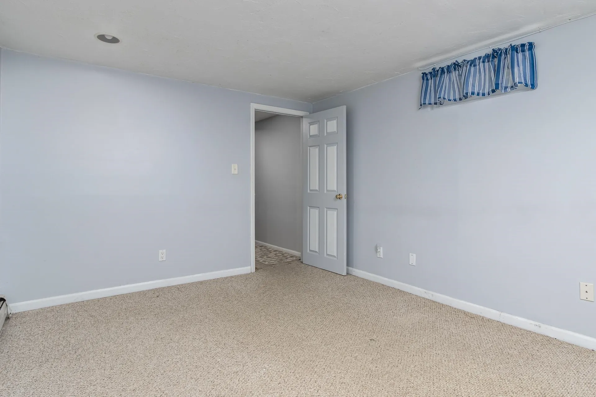 19 Peterson Circle Concord NH 03303