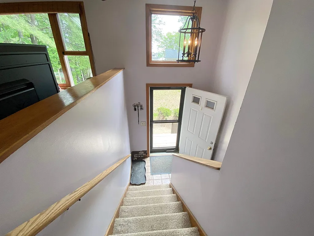 36 Brittany Lane Laconia NH 03246