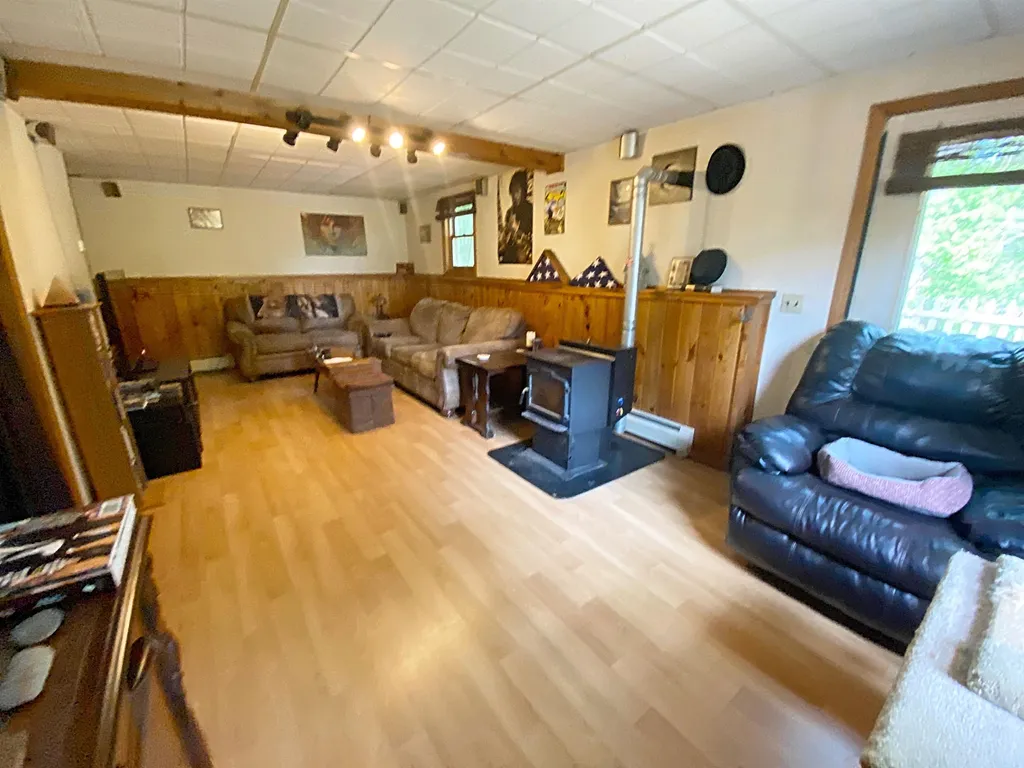 36 Brittany Lane Laconia NH 03246