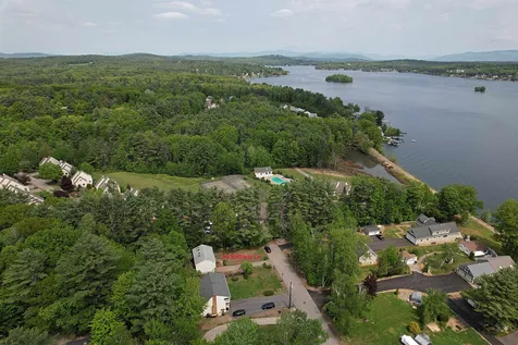 36 Brittany Lane Laconia NH 03246