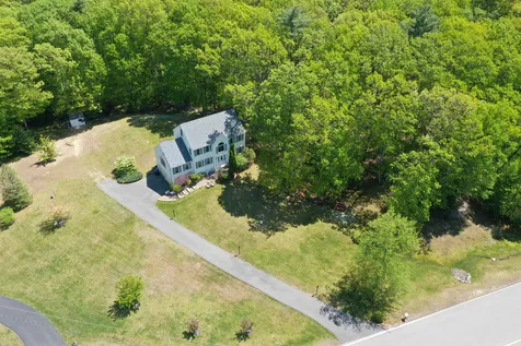 3 Tamarack Road Plaistow NH 03865