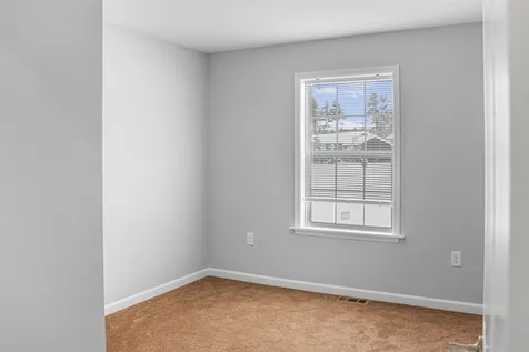 31 Margarets Way Ossipee NH 03864