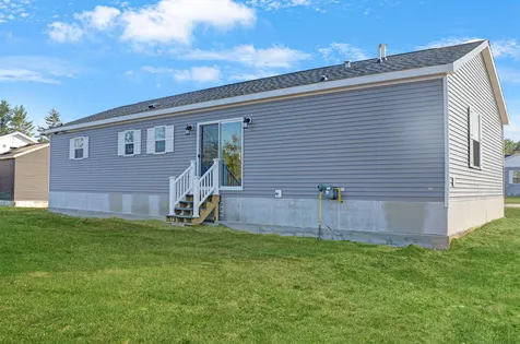 31 Margarets Way Ossipee NH 03864