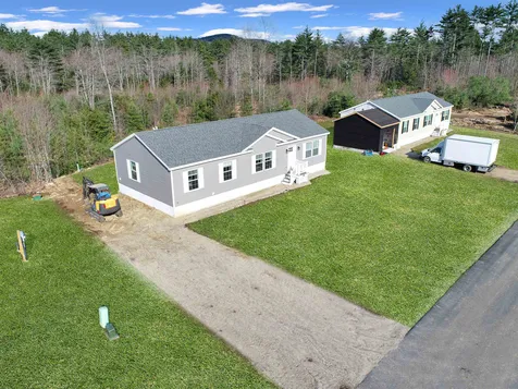 31 Margarets Way Ossipee NH 03864