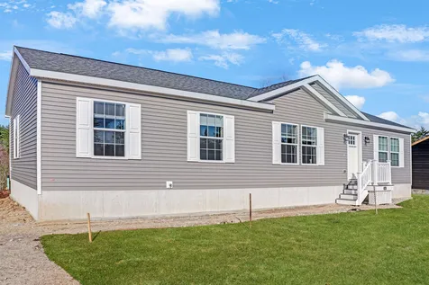 31 Margarets Way Ossipee NH 03864