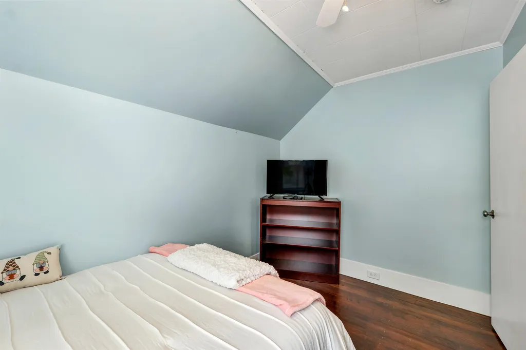 31 Opechee Street Laconia NH 03246