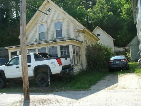 120 West Bow Street Franklin NH 03235