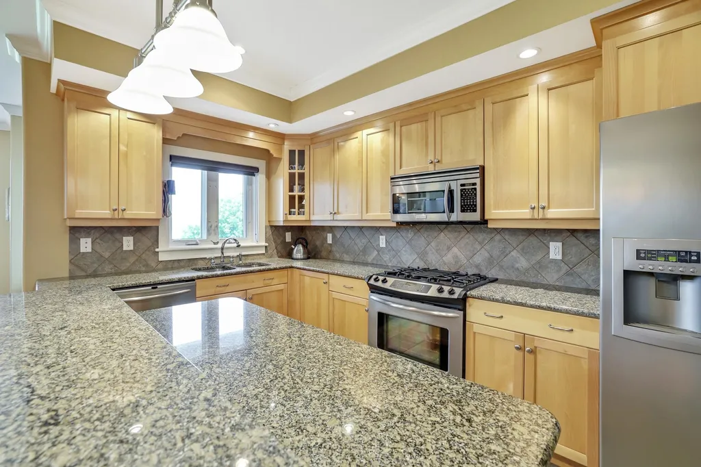 120 Pepin Drive Newport City VT 05855