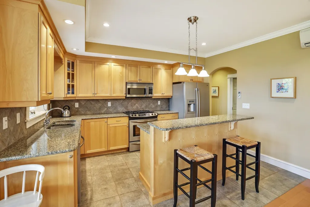 120 Pepin Drive Newport City VT 05855