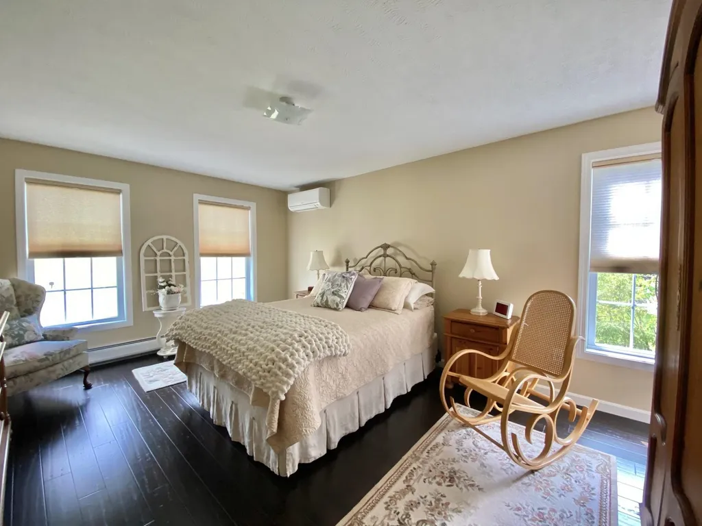 75 Arrowcrest Drive Swanzey NH 03446