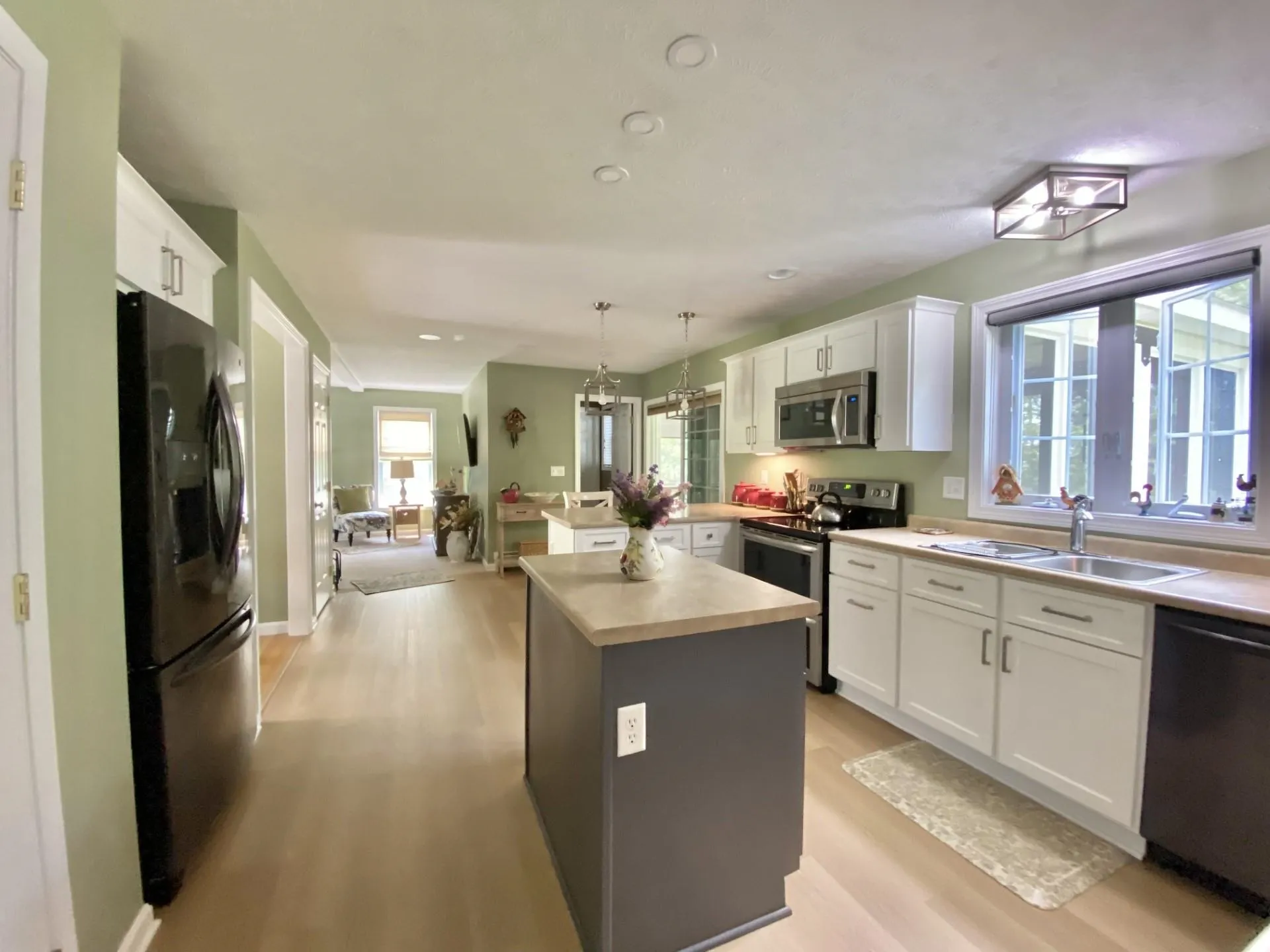 75 Arrowcrest Drive Swanzey NH 03446