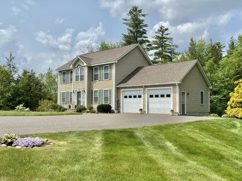 75 Arrowcrest Drive Swanzey NH 03446