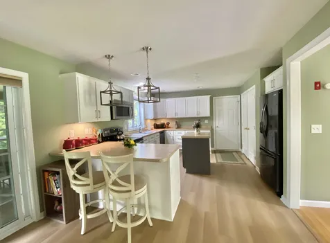 75 Arrowcrest Drive Swanzey NH 03446
