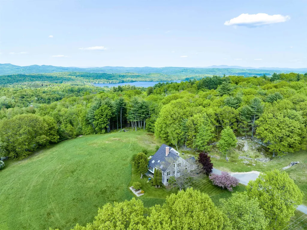 313 Emery Road Andover NH 03216