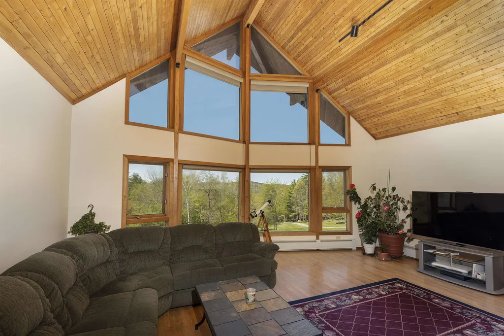 456 Willow Brook Road Plainfield NH 03781
