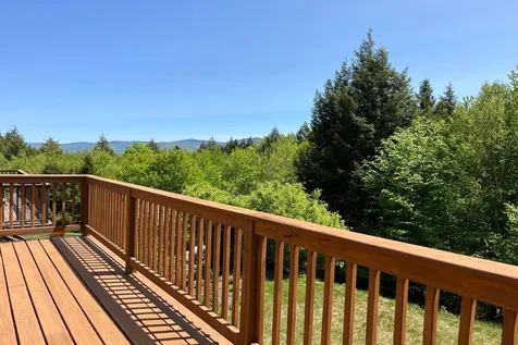 60 Mclane Road Stowe VT 05672