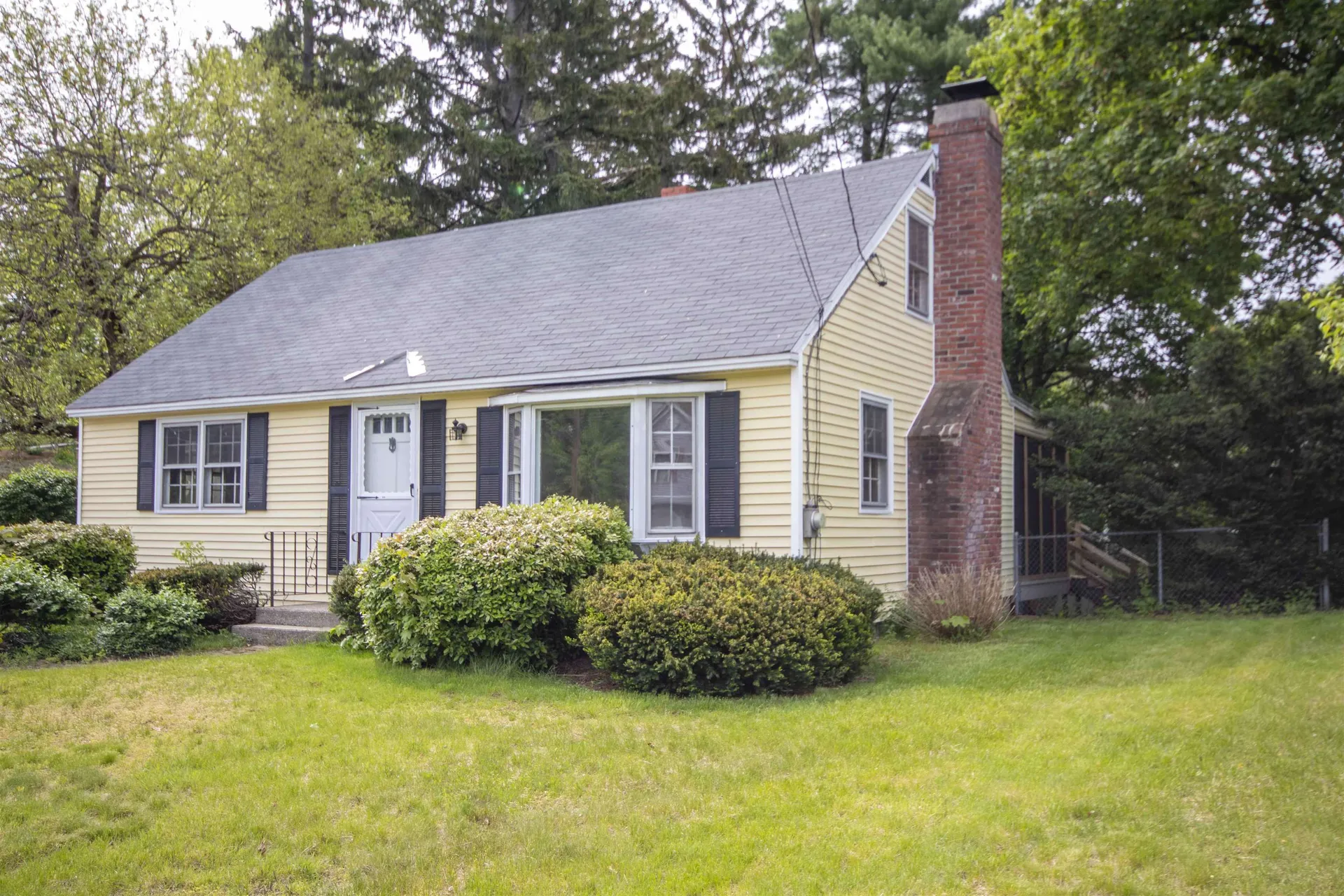 6 Anders Lane Nashua NH 03060