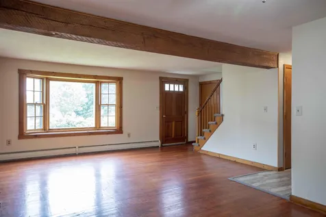 6 Anders Lane Nashua NH 03060