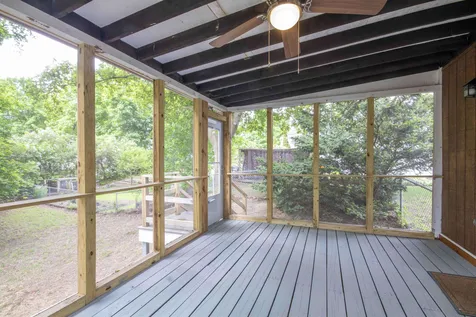 6 Anders Lane Nashua NH 03060