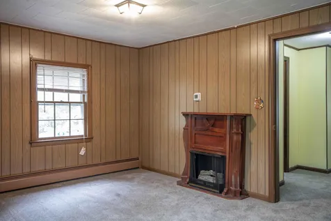 6 Anders Lane Nashua NH 03060