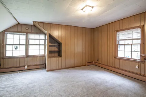 6 Anders Lane Nashua NH 03060