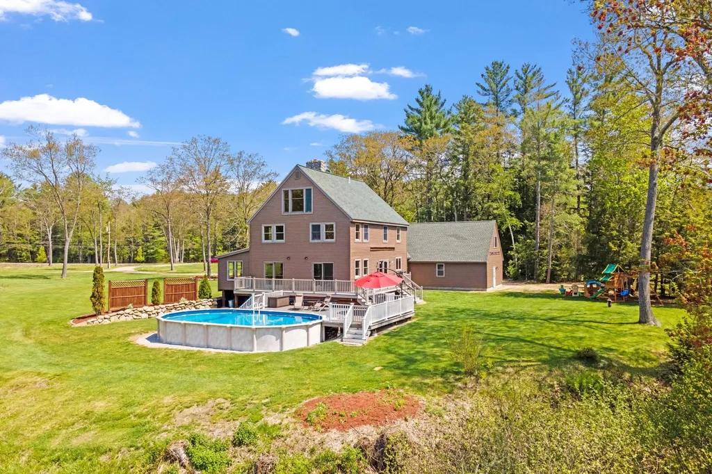 514 White Oak Road Barnstead NH 03225