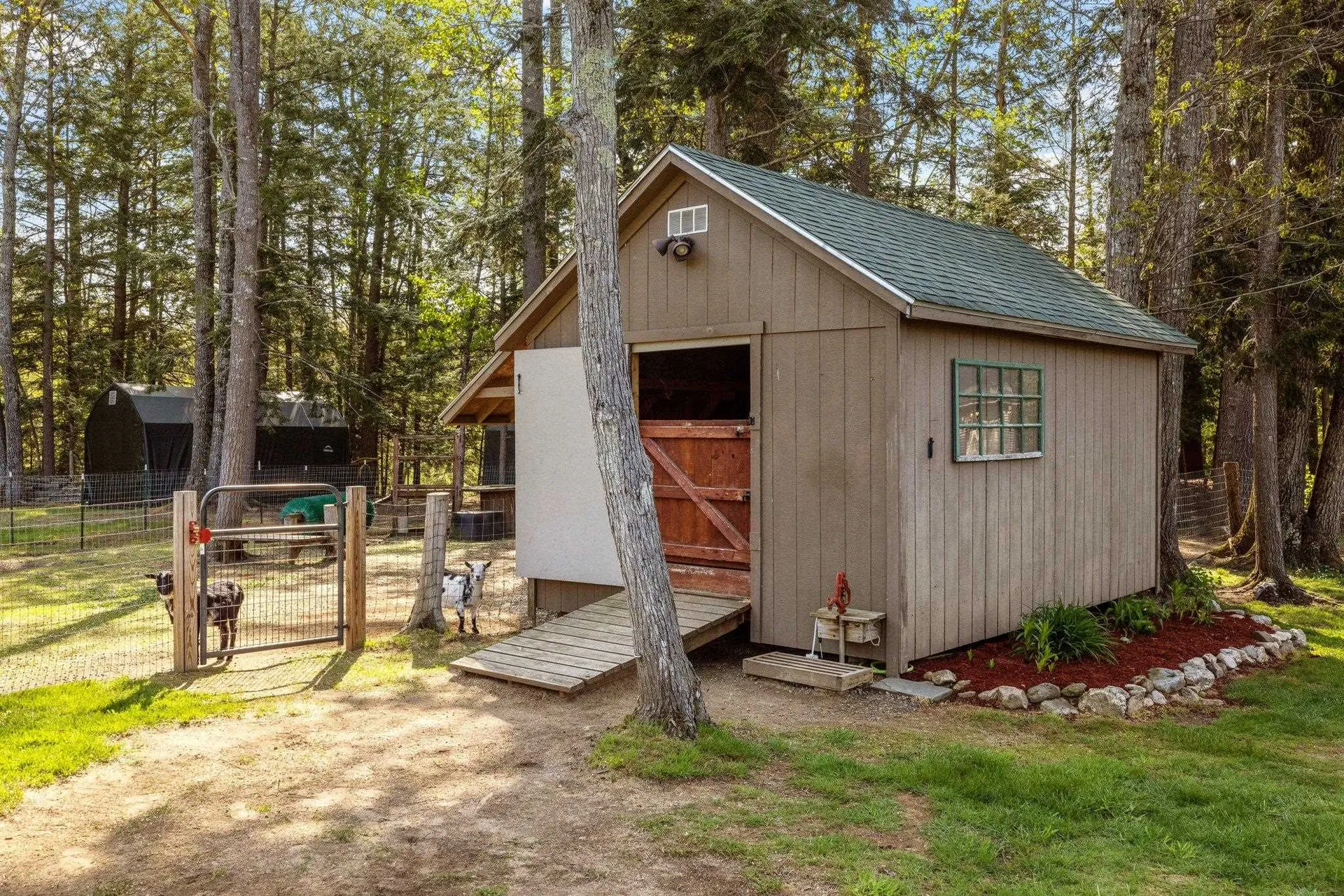 514 White Oak Road Barnstead NH 03225