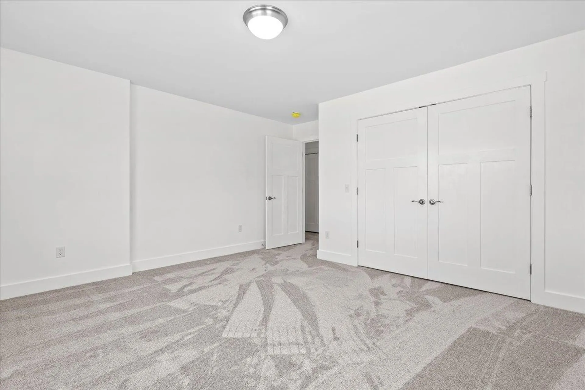 26 Taft Street Essex Junction VT 05452