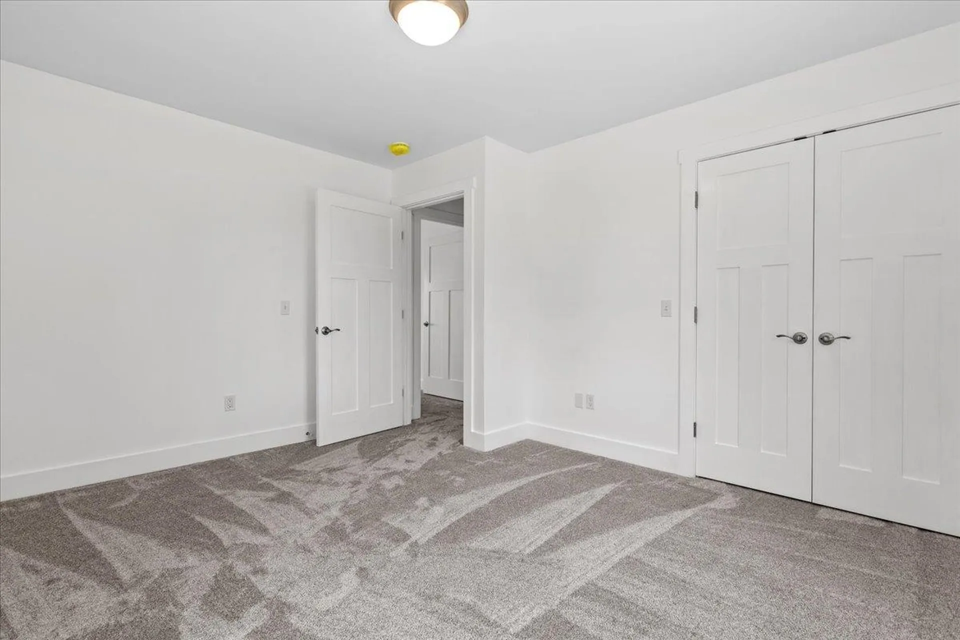 26 Taft Street Essex Junction VT 05452