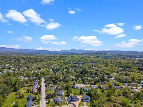 26 Taft Street Essex Junction VT 05452