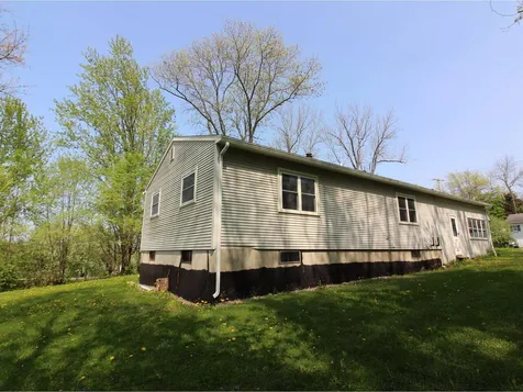 24 West Street Vergennes VT 05491