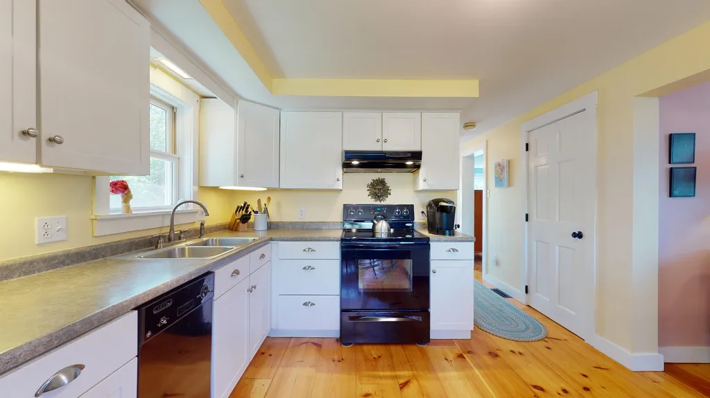 3098 North Street New Haven VT 05472